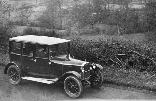 1927 Austin 12-4 Windsor 00.jpg