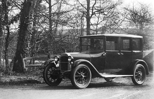 1927 Austin 12-4 Windsor 01.jpg