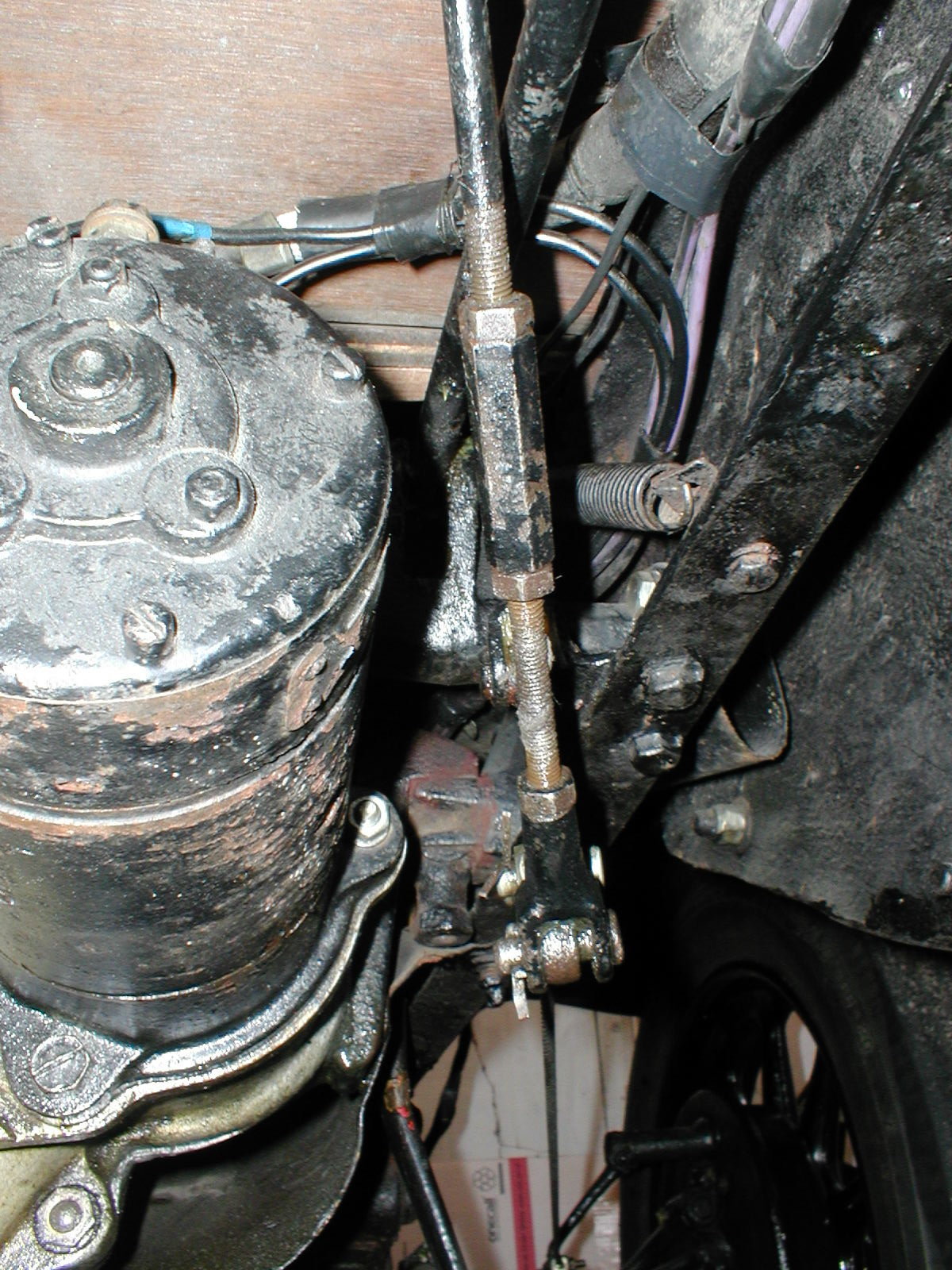 M offside front brake rod with fork end and adjuster.JPG